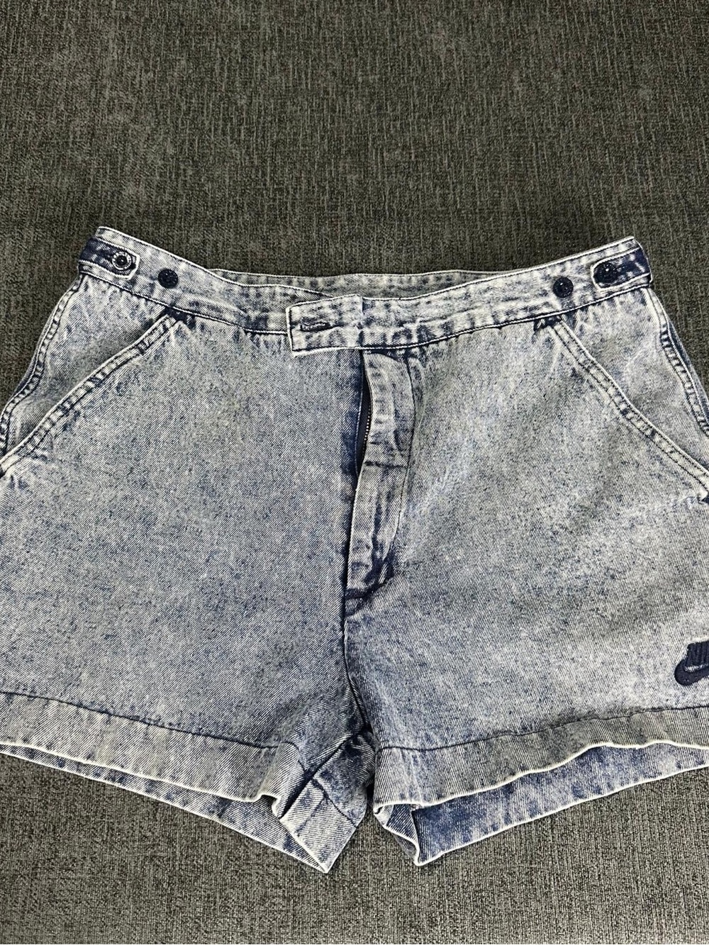 Vintage Nike Challenge Court Acid Wash Denim Shorts Men’s 34 Made in Hong Kong